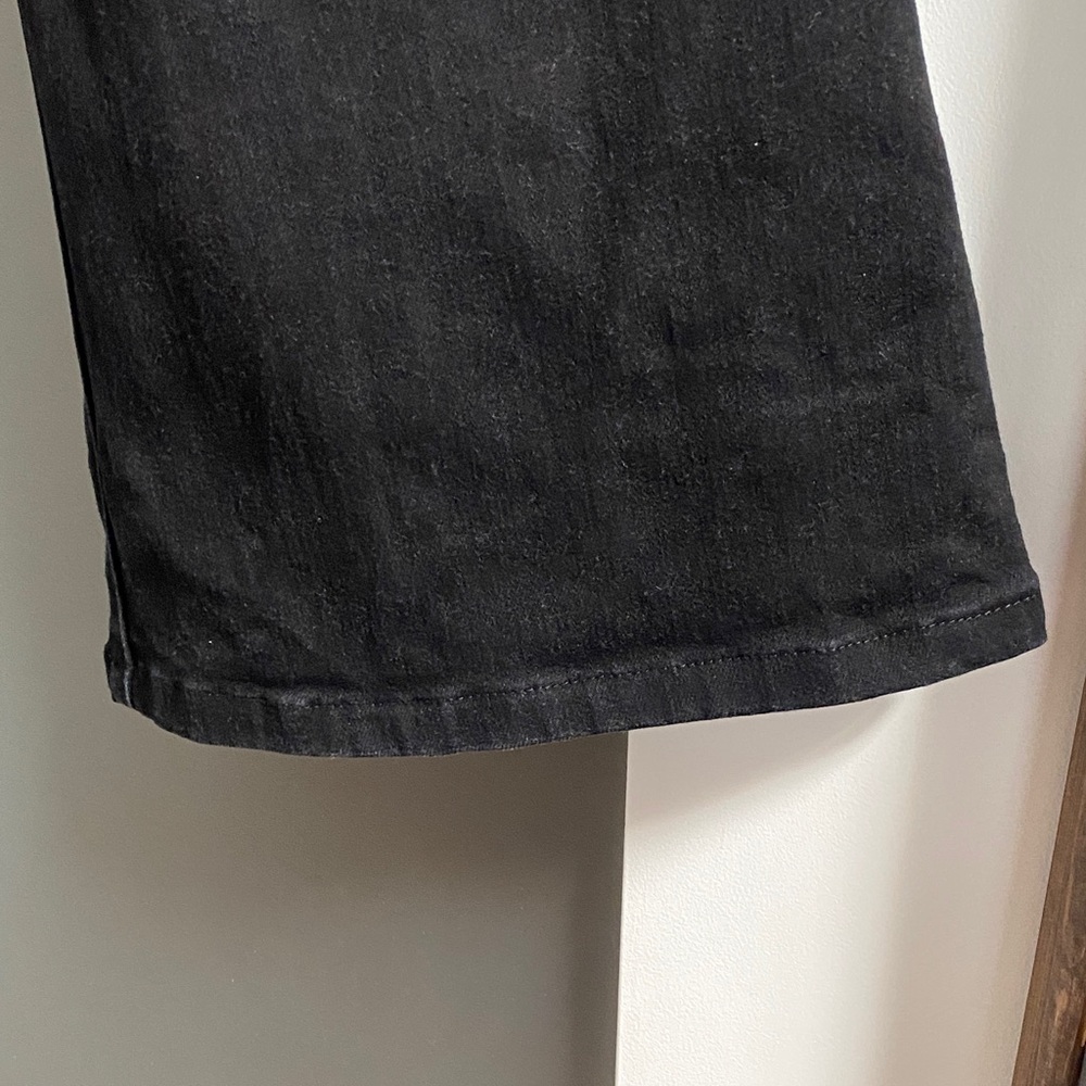 Veronica Beard Beverly Black Flare Jeans - Picture 6 of 16